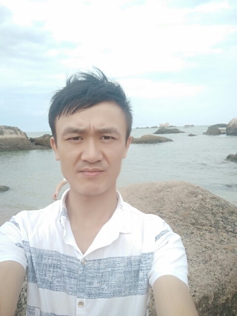赤九的第一张照片--泸州闪婚服务中心